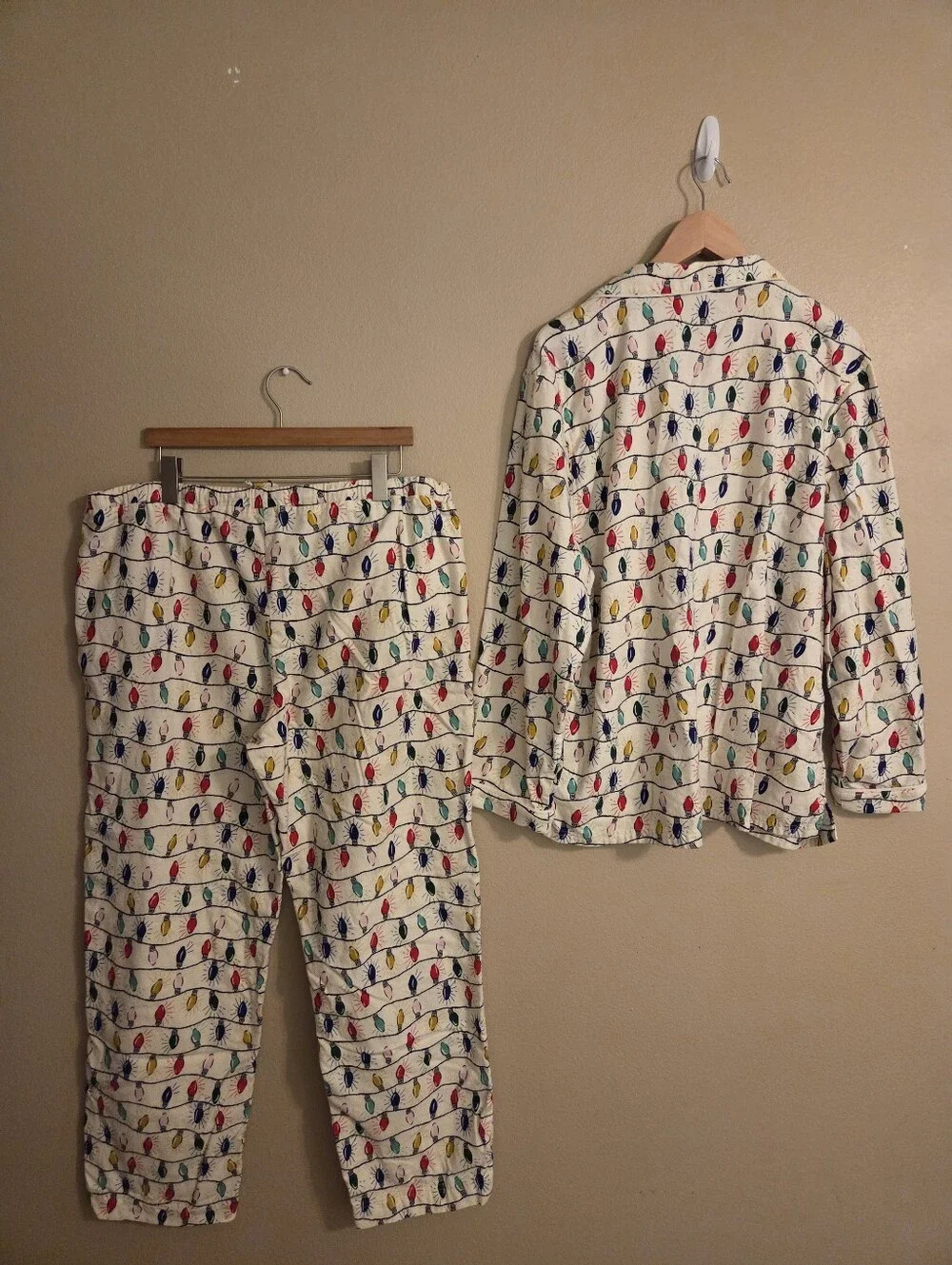 HANNA ANDERSSON Adult Unisex Flannel Holiday Christmas Light Bulb Pajama Set XL - Picture 5 of 12